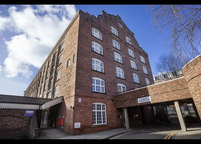 58 Cocoa Suites Riverside Studio With Parking York